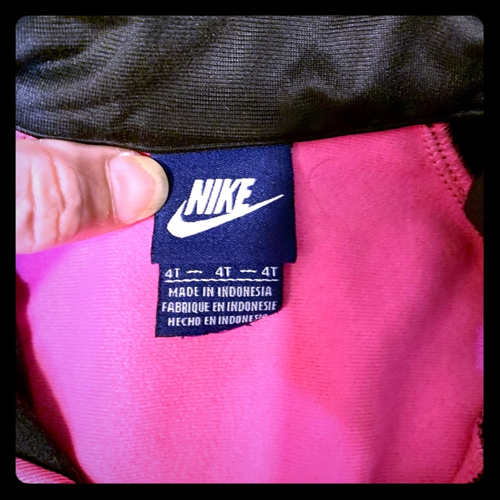 🎉SOLD🎉Nike/Under Armor jogger set 4T Like New - Picture 7 of 8